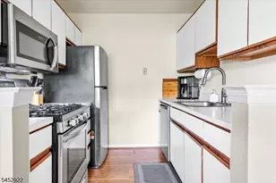 303 Tavistock, Cherry Hill Twp., NJ 08034 - Photo 8
