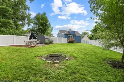 42 Wells Ct, Bloomfield, NJ 07003 - Photo 30
