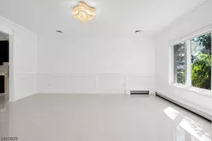 12 Byron Ct, Parsippany, NJ 07054 - Photo 22