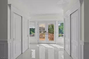 12 Byron Ct, Parsippany, NJ 07054 - Photo 28