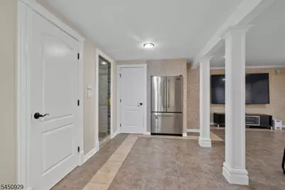 12 Byron Ct, Parsippany, NJ 07054 - Photo 36