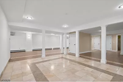 12 Byron Ct, Parsippany, NJ 07054 - Photo 32