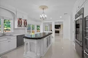 12 Byron Ct, Parsippany, NJ 07054 - Photo 6