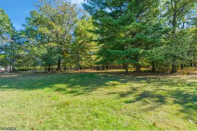450 Van Holten Rd, Bridgewater, NJ 08807 - Photo 6