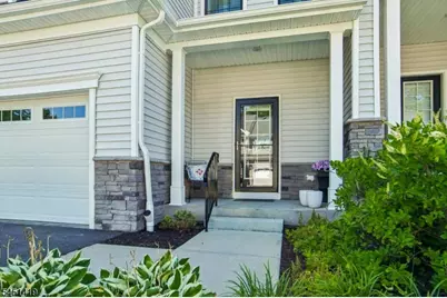22 Kelsch Dr, Morris Plains, NJ 07950 - Photo 2