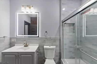 100 Atlantic St, Jersey City, NJ 07304 - Photo 34