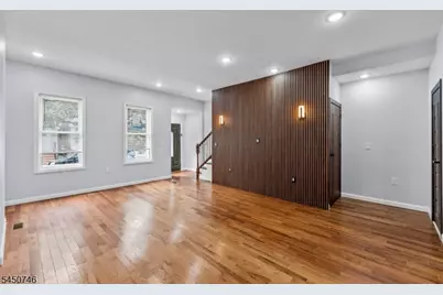 100 Atlantic St, Jersey City, NJ 07304 - Photo 10