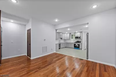 100 Atlantic St, Jersey City, NJ 07304 - Photo 14