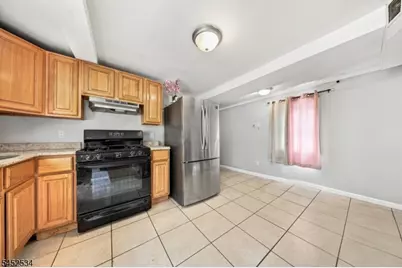 212 Port Ave, Elizabeth, NJ 07206 - Photo 4