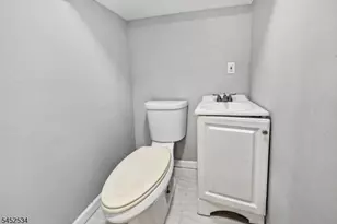 212 Port Ave, Elizabeth, NJ 07206 - Photo 10