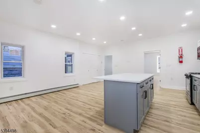 168 N Main St, Paterson, NJ 07522 - Photo 6
