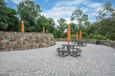 4 B-C Foxwood Dr #C, Morris Plains, NJ 07950 - Photo 22