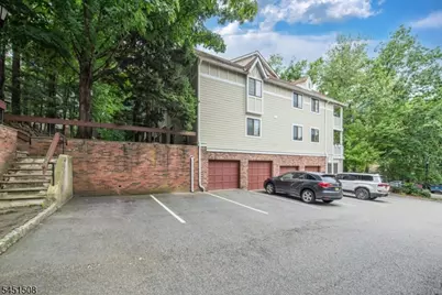 4 B-C Foxwood Dr #C, Morris Plains, NJ 07950 - Photo 20