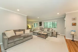 4 B-C Foxwood Dr, Morris Plains, NJ 07950 - Photo 8