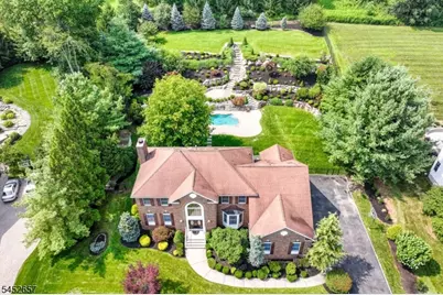 7 Bonnieview Ln, Montville Township, NJ 07082 - Photo 2