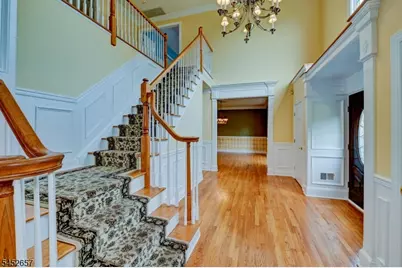 7 Bonnieview Ln, Montville Township, NJ 07082 - Photo 4