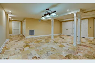 7 Bonnieview Ln, Montville Township, NJ 07082 - Photo 36