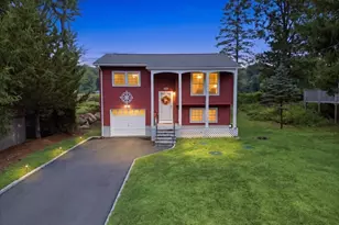 35 Lorettacong Dr, Jefferson Township, NJ 07849 - Photo 2