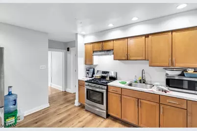 1025-1027 Madison Ave, Paterson, NJ 07501 - Photo 8