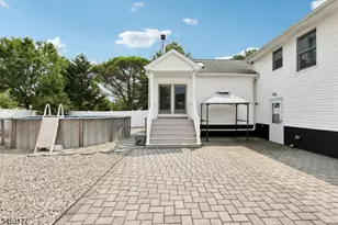 1526 N Stiles St, Linden, NJ 07036 - Photo 36