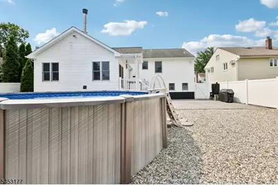 1526 N Stiles St, Linden, NJ 07036 - Photo 38