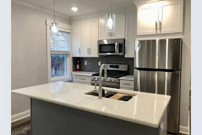 40 Williamson Ave, Bloomfield, NJ 07003 - Photo 2