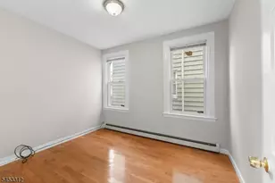 185 N 18th St, East Orange, NJ 07017 - Photo 14