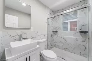 185 N 18th St, East Orange, NJ 07017 - Photo 10