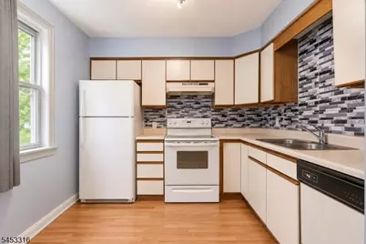 265 Rosa Parks Blvd, Paterson, NJ 07501 - Photo 2