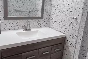 24 E Webster Ave, Roselle Park, NJ 07204 - Photo 4