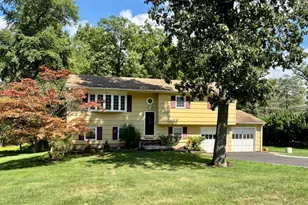 1008 Carteret Rd, Bridgewater, NJ 08807 - Photo 1
