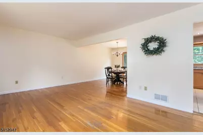 1008 Carteret Rd, Bridgewater, NJ 08807 - Photo 8