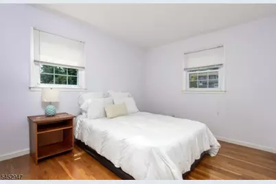 1008 Carteret Rd, Bridgewater, NJ 08807 - Photo 18