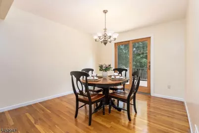 1008 Carteret Rd, Bridgewater, NJ 08807 - Photo 10