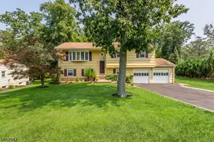 1008 Carteret Rd, Bridgewater, NJ 08807 - Photo 2