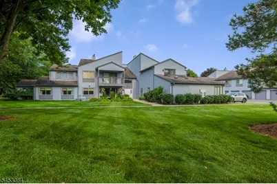 252 Drake Ln, Roxbury Township, NJ 07852 - Photo 2