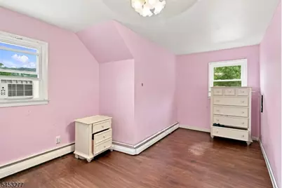 97 Elberon Ave, Hawthorne, NJ 07506 - Photo 20