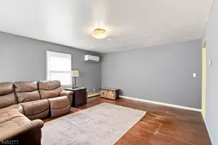 97 Elberon Ave, Hawthorne, NJ 07506 - Photo 4