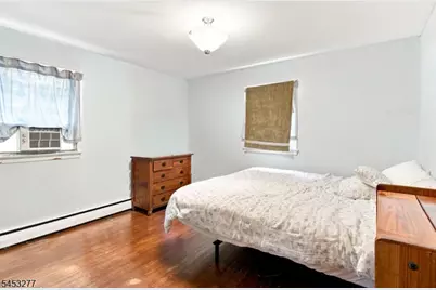 97 Elberon Ave, Hawthorne, NJ 07506 - Photo 12