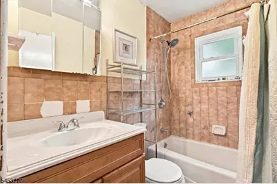 97 Elberon Ave, Hawthorne, NJ 07506 - Photo 16