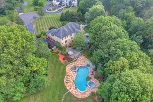 31 Primrose Ln, Bernards Township, NJ 07920 - Photo 4
