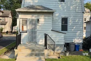195 Kerrigan Blvd, Newark, NJ 07106 - Photo 2