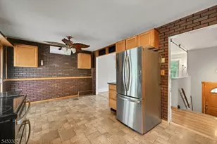 16 Essex Rd, Wantage, NJ 07461 - Photo 10