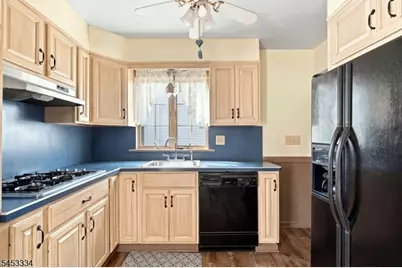 99 Mountain Rd, Rockaway Township, NJ 07866 - Photo 12