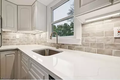 36 Webster Ave, Summit, NJ 07901 - Photo 8