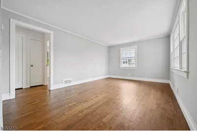 36 Webster Ave, Summit, NJ 07901 - Photo 4