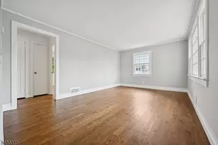 36 Webster Ave, Summit, NJ 07901 - Photo 4