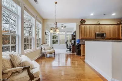47 Schindler Ct, Franklin Township, NJ 08873 - Photo 14