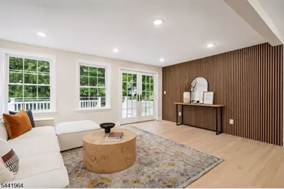 21 Glannon Rd, Livingston, NJ 07039 - Photo 8