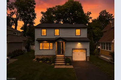 21 Glannon Rd, Livingston, NJ 07039 - Photo 2